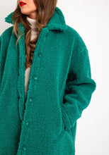 Load image into Gallery viewer, Ichi Hazo Teddy coat Cadmium Green

