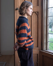 Load image into Gallery viewer, Bibico Force five mohair blend handknit jumper Navy Pumpkin

