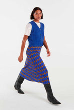 Load image into Gallery viewer, Compañia Fantastica Cable knit vest True Blue
