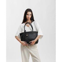 Load image into Gallery viewer, Biba Perkins PER1L woven leather shoulder bag Black
