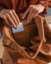 Load image into Gallery viewer, Biba STT1L Stockton leather shoulder slouch bag Tan
