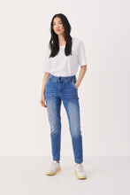 Load image into Gallery viewer, Part Two Soffia casual trouser Light Blue Denim
