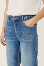 Load image into Gallery viewer, Part Two Hela jean Light Blue Denim
