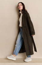 Load image into Gallery viewer, YAYA Long suedine coat with belt Brown

