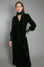 Load image into Gallery viewer, Nooki Maeve velvet dress with sequin cuffs Black
