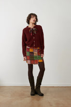Load image into Gallery viewer, Orfeo Eirlys cardigan  print bow neck detail Burgundy
