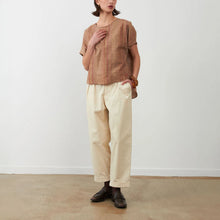 Load image into Gallery viewer, Orfeo Nora cropped corduroy turn up trouser Ecru
