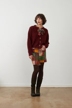 Load image into Gallery viewer, Orfeo Eirlys cardigan  print bow neck detail Burgundy

