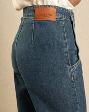 Load image into Gallery viewer, Grace &amp; Mila Jean 95 wide leg Bleu Moyen
