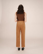 Load image into Gallery viewer, Grace &amp; Mila Liberty relaxed cord trouser Ochre
