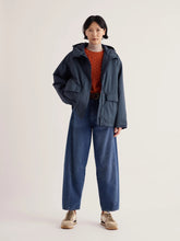 Load image into Gallery viewer, Seasalt Portheras rainproof jacket Squid Ink
