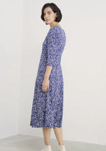 Load image into Gallery viewer, Seasalt 3/4Secret Cove dress Harbour Floral Washed Marine
