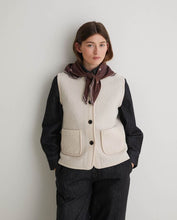 Load image into Gallery viewer, Yerse Boiled wool patch pocket gilet Ecru
