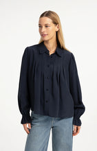 Load image into Gallery viewer, YAYA Pleated detail shirt Dark Navy
