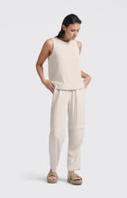 Load image into Gallery viewer, YAYA sleeveless woven top with round neckline
