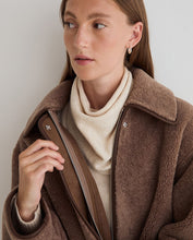 Load image into Gallery viewer, Yerse Shearling effect coat zip coat Porcini
