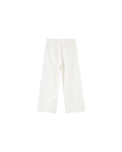 Load image into Gallery viewer, Grace &amp; Mila Maurice patch pocket cropped trouser Blanc
