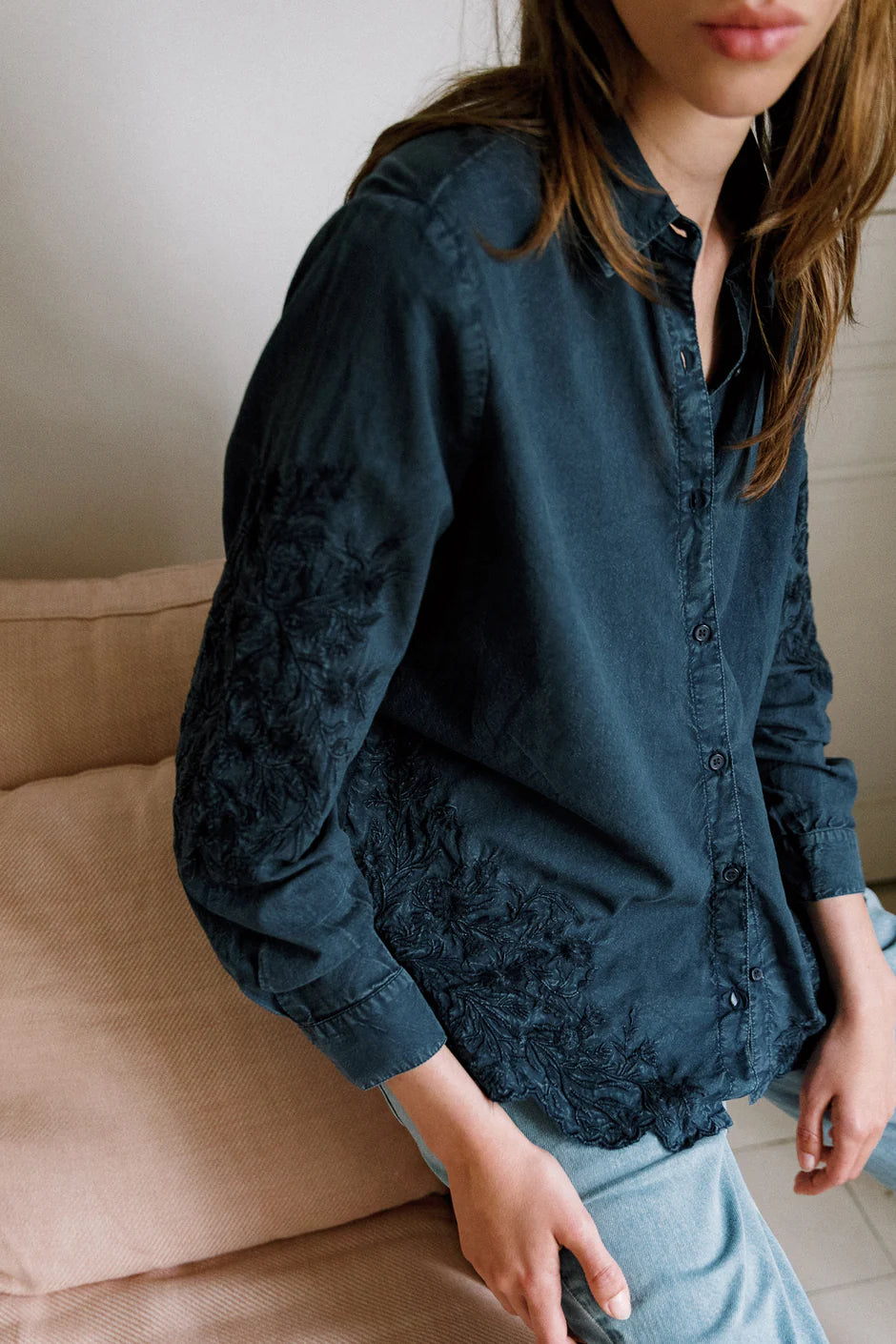 Indi & Cold Embroidered jersey shirt Marino