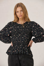Load image into Gallery viewer, Indi &amp; Cold Floral print smock blouse Marino
