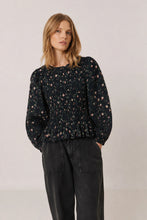 Load image into Gallery viewer, Indi &amp; Cold Floral print smock blouse Marino
