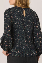Load image into Gallery viewer, Indi &amp; Cold Floral print smock blouse Marino
