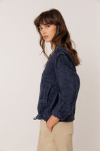 Load image into Gallery viewer, Indi &amp; cold Quilted cotton jacket Indigo Blue
