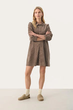 Load image into Gallery viewer, Part Two Eyvors corduroy zip front dress Walnut
