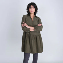 Load image into Gallery viewer, Bibico Frankie cord casual dress Green
