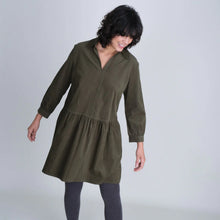 Load image into Gallery viewer, Bibico Frankie cord casual dress Green
