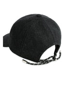 Load image into Gallery viewer, YAYA Wool cap with adjustable drawstring Hole Black
