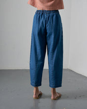 Load image into Gallery viewer, Bibico Lorren denim barrel trouser Indigo - CW CW 
