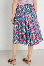Load image into Gallery viewer, Seasalt Forsythia skirt in Samson flower charm - CW CW 
