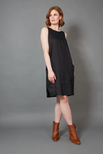 Load image into Gallery viewer, Eb &amp; Ive Studio linen shift dress Ebony
