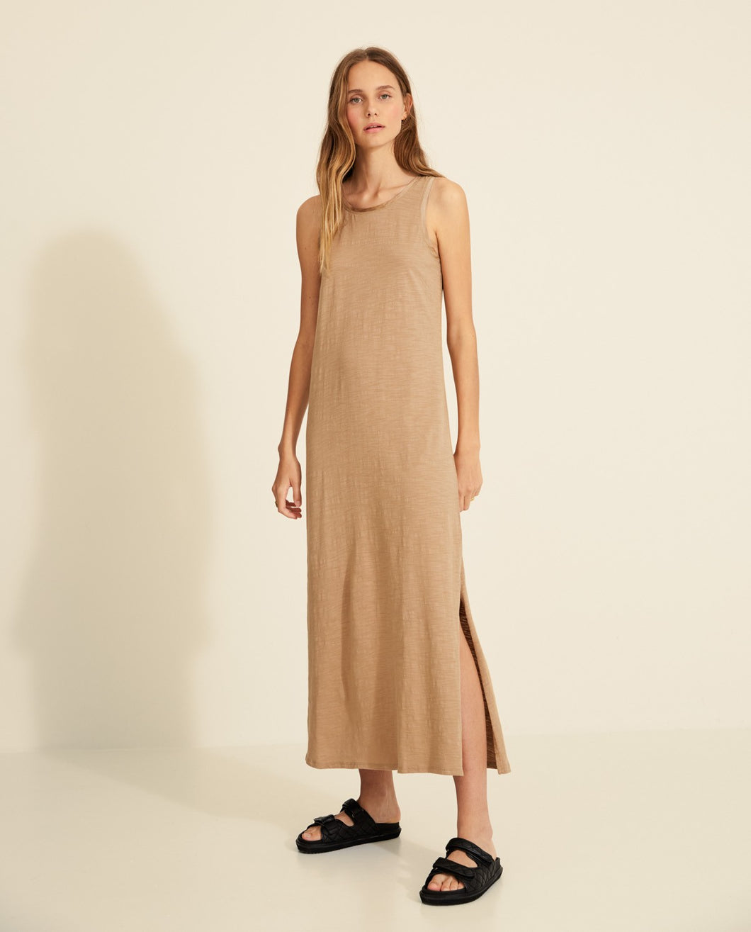 Yerse Long length slub jersey dress with woven detailing in Camel CW CW Yerse Long length slub jersey dress with woven detailing in Camel CW CW