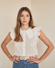 Load image into Gallery viewer, Yerse Decorative summer shirt White
