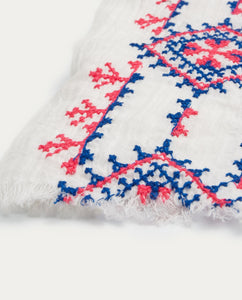 Yerse embroidered cross stitch scarf White