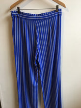 Load image into Gallery viewer, Great Plains Salerno stripe trouser in Cornflower and milk - CW CW 
