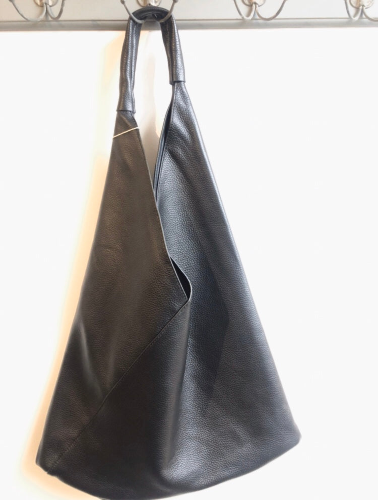 Bagitali Leather slouch bag in Black - CW CW 