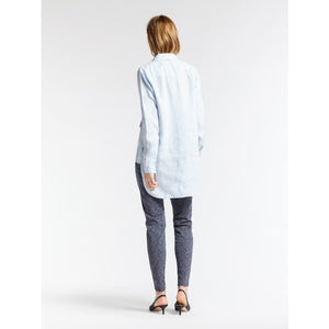 Sandwich Long linen blouse with pocket details in Sky blue - CW CW 