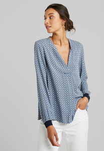 Part Two Tonnie geometric print blouse with contrast rib cuffs in Blue - CW CW 