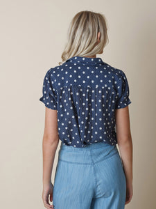 Indi & Cold Short-sleeved polka dot shirt in Marino - CW CW 