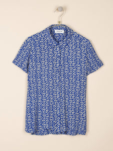 Indi & Cold Wood block print short sleeve shirt in Cobalt blue - CW CW 
